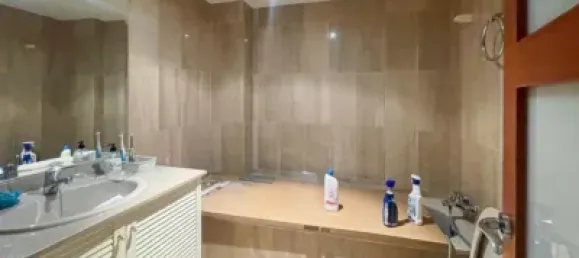 Apartamento de 4 dormitorios en Comunidad Foral de Navarra, Spain No. 34373 12