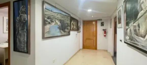 Apartamento de 4 dormitorios en Comunidad Foral de Navarra, Spain No. 34373 2