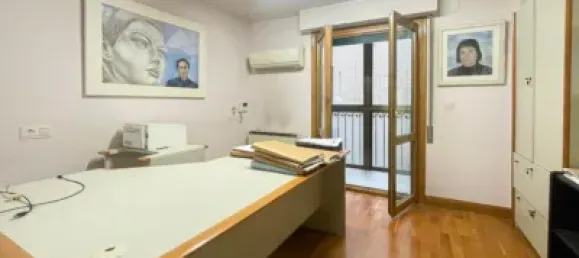 Apartamento de 4 dormitorios en Comunidad Foral de Navarra, Spain No. 34373 8