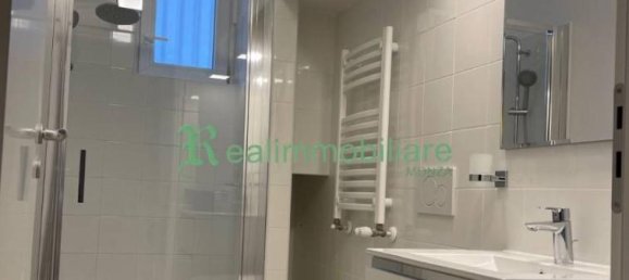 Apartamento de 2 divisões em Monza, Italy N.º 36714 15