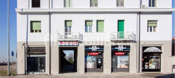 Apartamento de 1 dormitorio en Monza, Italy No. 238791 3