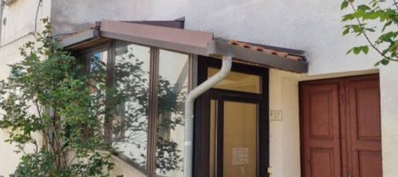 10-Zimmer Doppelhaus in San Pietro Avellana, Italy, Nr. 237996 27