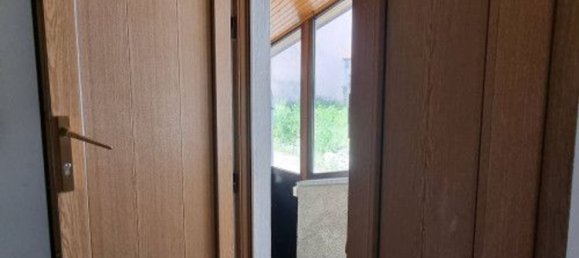 10-Zimmer Doppelhaus in San Pietro Avellana, Italy, Nr. 237996 24