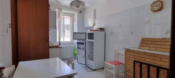 10-Zimmer Doppelhaus in San Pietro Avellana, Italy, Nr. 237996 5