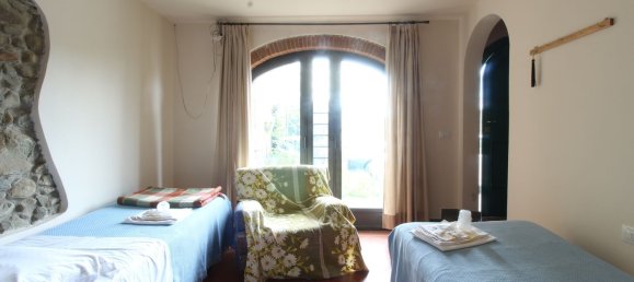 4 rooms House in Lamporecchio, Italy No. 284232 10