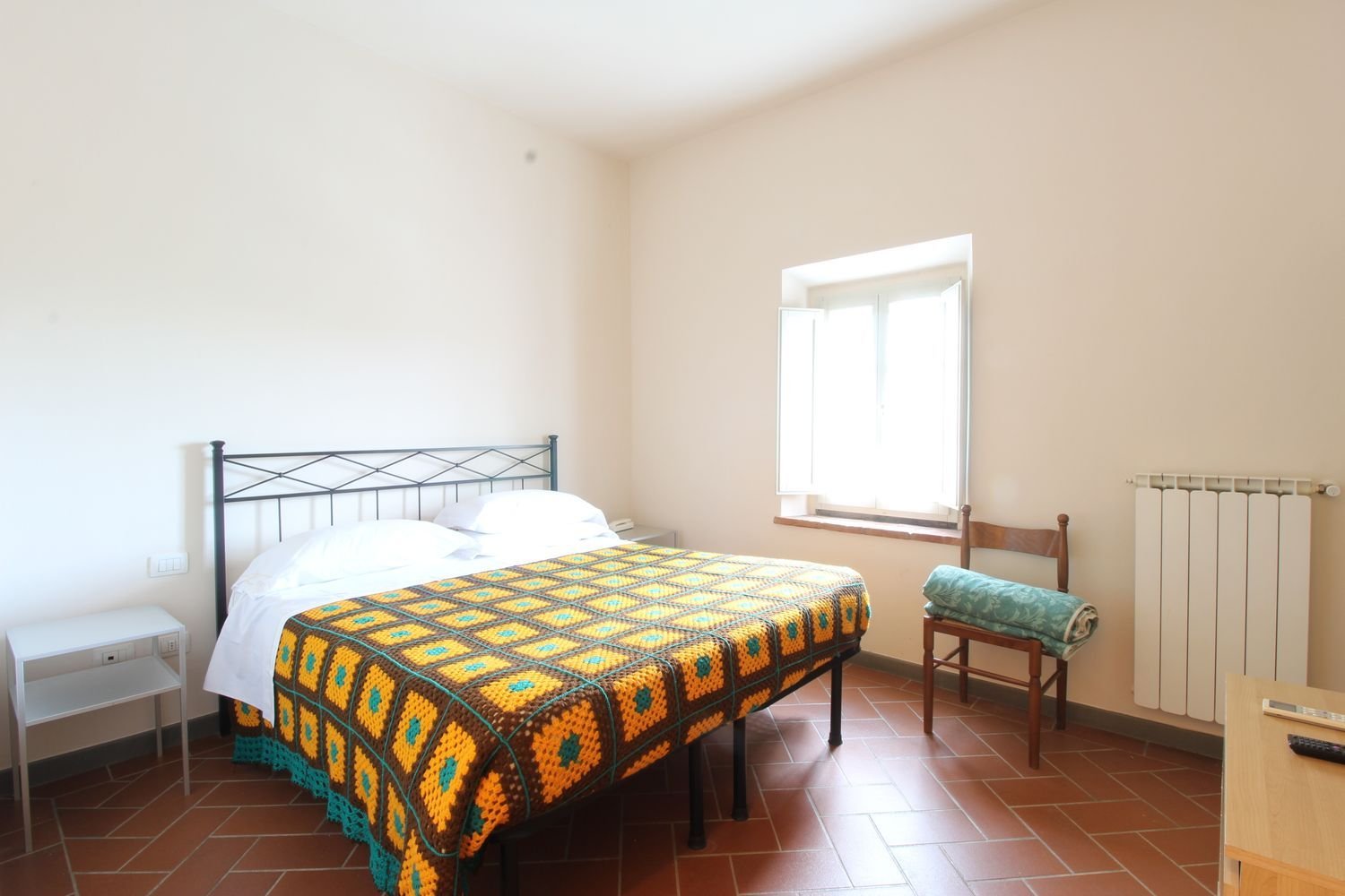 4 rooms House in Lamporecchio, Italy No. 284232