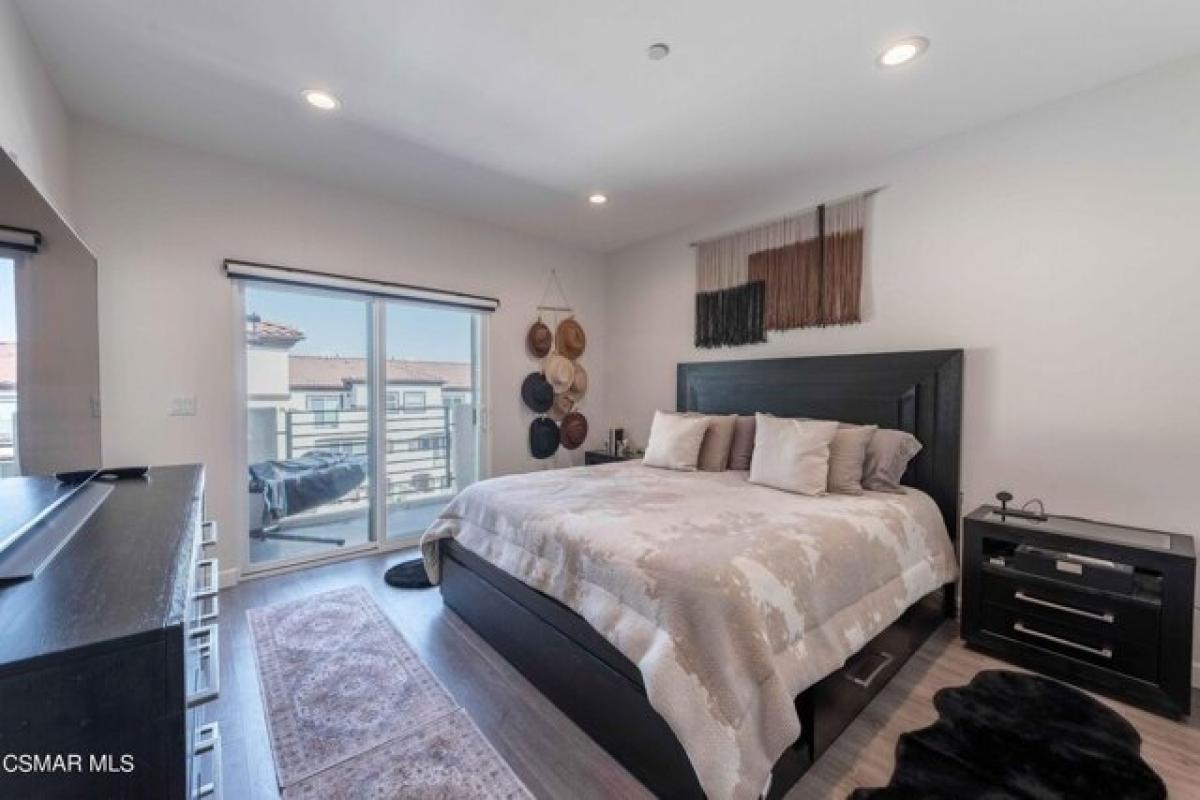 4 bedrooms House in Thousand Oaks, USA No. 383915