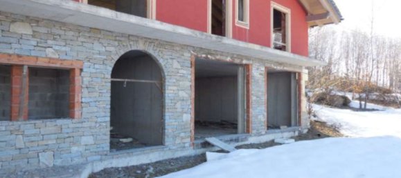 300m² Building in Teglio, Italy No. 281135 8