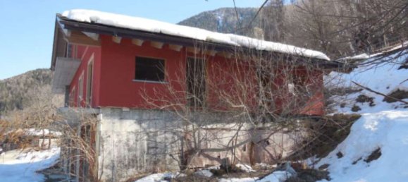 300m² Building in Teglio, Italy No. 281135 3