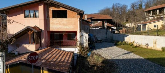 2 bedrooms House in Rossana, Italy No. 171212 2