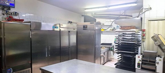 Propriété commerciale à Mascalucia, Italy 120m² No. 298930 8