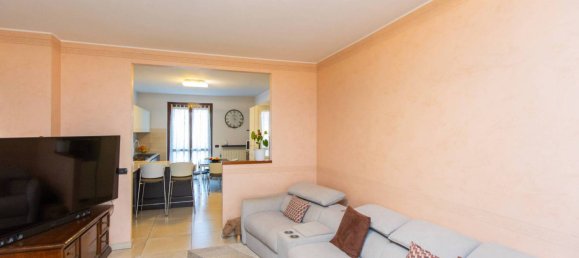 2 chambres Duplex à Vanzaghello, Italy No. 25169 9