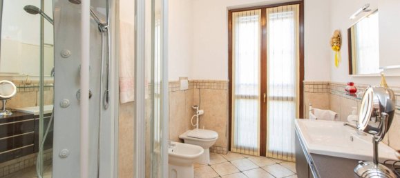 2 chambres Duplex à Vanzaghello, Italy No. 25169 14