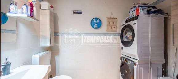 3 rooms Apartment in Maranello, Italy No. 38584 12