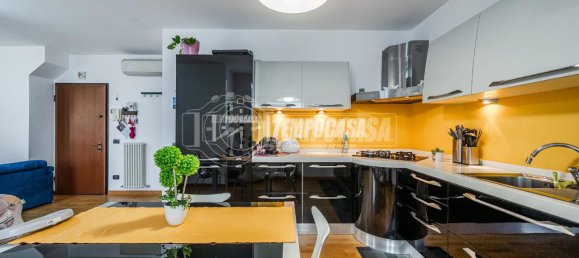 3 rooms Apartment in Maranello, Italy No. 38584 5