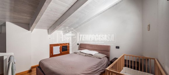3 rooms Apartment in Maranello, Italy No. 38584 10