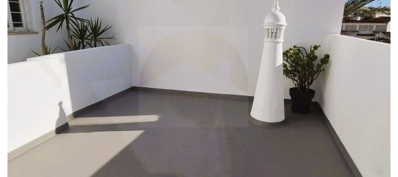 3 bedrooms House in Lagos, Portugal No. 95232 5