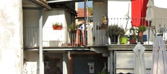 3 rooms Apartment in Verbania, Italy No. 154291 2