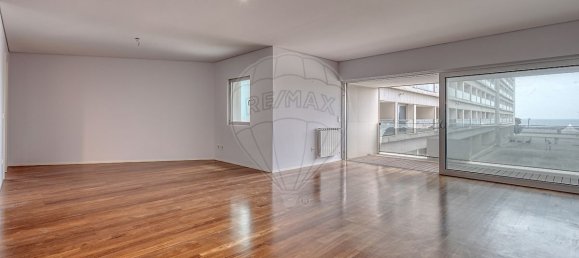 3 bedrooms Apartment in Matosinhos, Portugal No. 195042 8