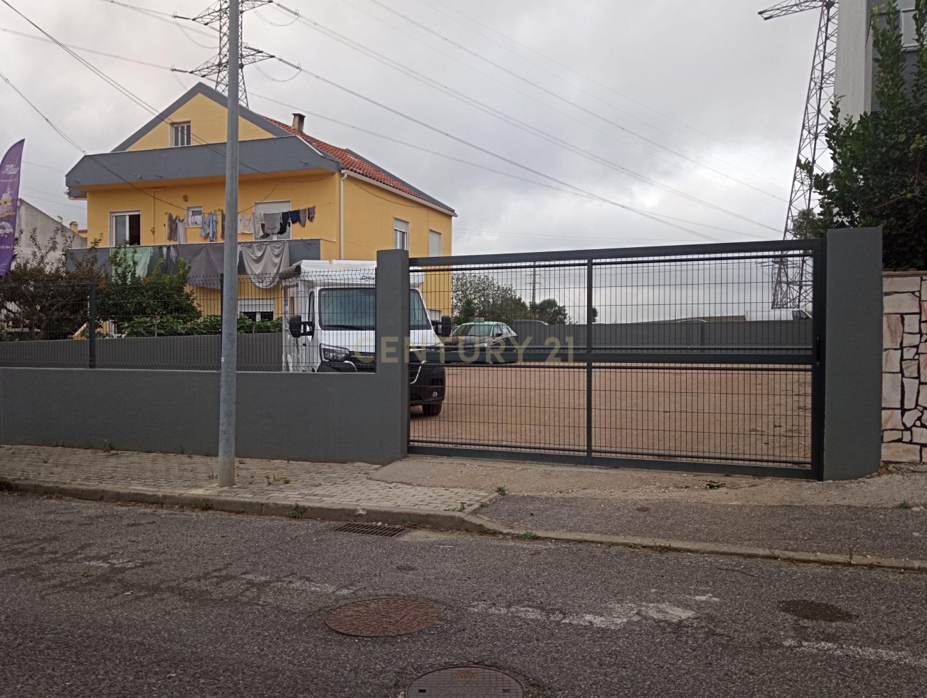 Terrain à Amadora, Portugal 249m² No. 262949