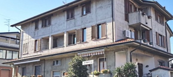Apartamento de 3 divisões em Cesano Maderno, Italy N.º 1647 11