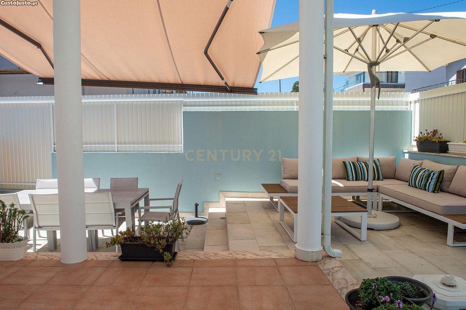 Дом с 4 спальнями в Одивелаш, Португалия № 134535