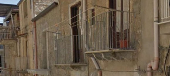 Apartamento de 4 habitaciónes en Favara, Italy No. 224187 2