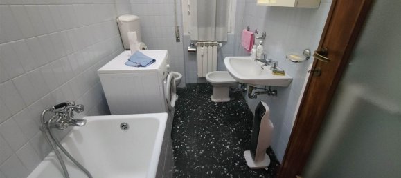 7 rooms Apartment in La Spezia, Italy No. 224110 13