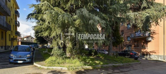 2 bedrooms Apartment in Rho, Italy No. 4971 19