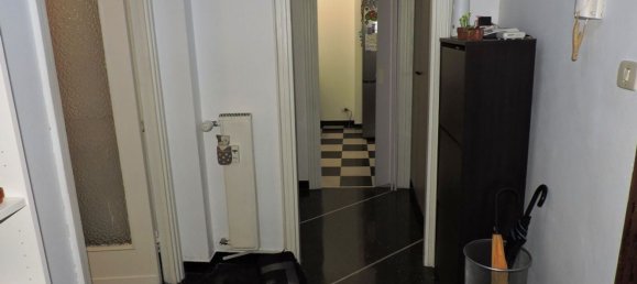 Apartamento de 2 habitaciónes en Genoa, Italy No. 41598 29