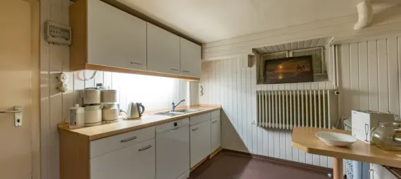 Здание с 5 спальнями в Ольденбург, Германия № 310396 17