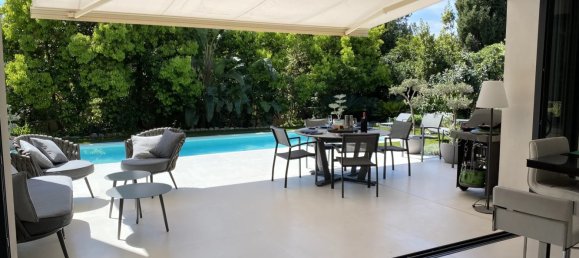 5 bedrooms Villa in Cannes, France No. 1506 9