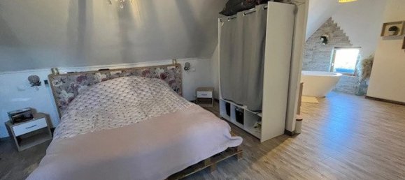 3 Schlafzimmer Haus in Chevennes, France, Nr. 156416 10