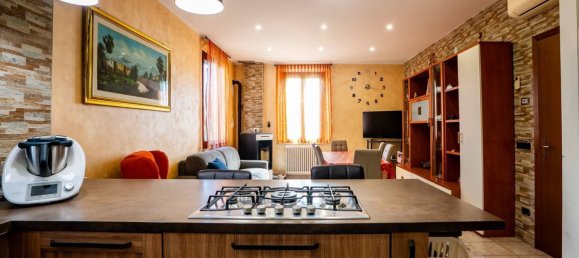 5-Zimmer Haus in Modena, Italy, Nr. 298842 10