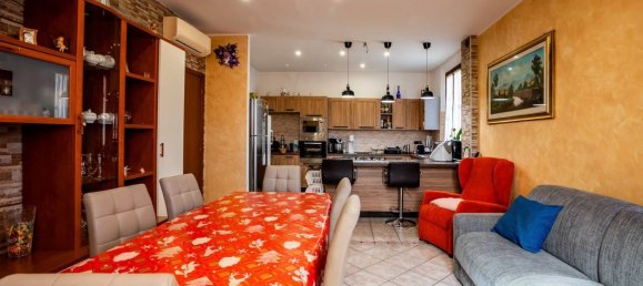 5-Zimmer Haus in Modena, Italy, Nr. 298842 13