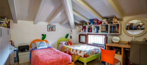 5-Zimmer Haus in Modena, Italy, Nr. 298842 15