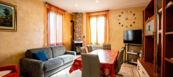 5-Zimmer Haus in Modena, Italy, Nr. 298842 11