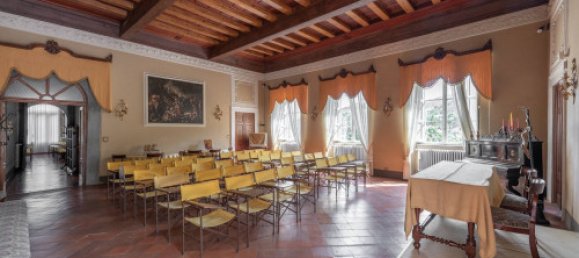 Вилла с 16 спальнями в Капаннори, Италия № 76762 16