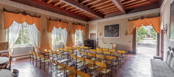 Вилла с 16 спальнями в Капаннори, Италия № 76762 15