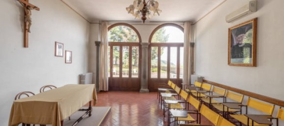 Вилла с 16 спальнями в Капаннори, Италия № 76762 20