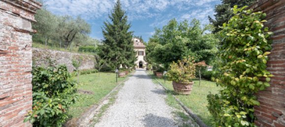 Вилла с 16 спальнями в Капаннори, Италия № 76762 12