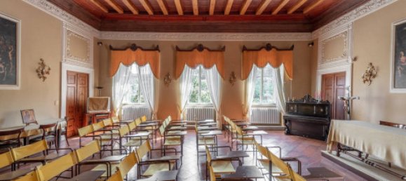 Вилла с 16 спальнями в Капаннори, Италия № 76762 17