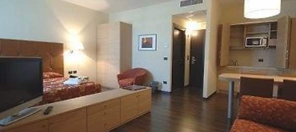 3000m² Building in Volpiano, Italy No. 208086 16