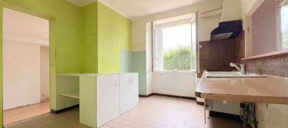 5 bedrooms House in Guerande, France No. 98213 9