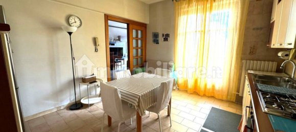 Квартира с 3 спальнями в Сарно, Италия № 170875 11