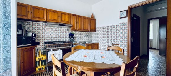 4 bedrooms Apartment in Oriolo Romano, Italy No. 344119 12