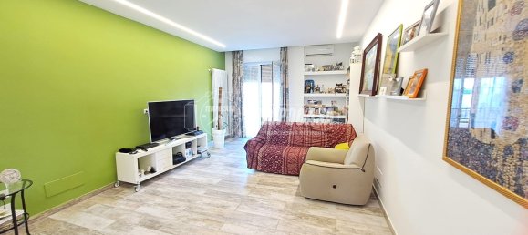 2 chambres Appartement à Adelfia, Italy No. 378202 8