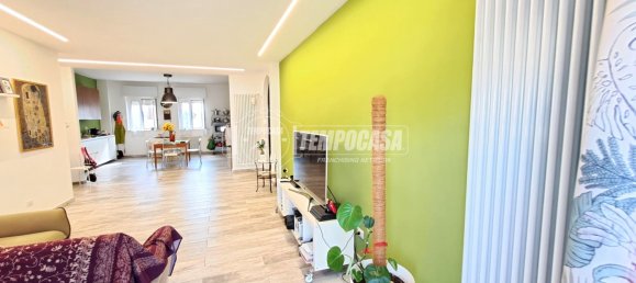 2 chambres Appartement à Adelfia, Italy No. 378202 12