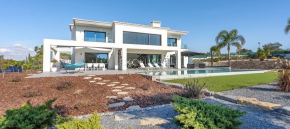 4 bedrooms Villa in Lagoa, Portugal No. 118884 3