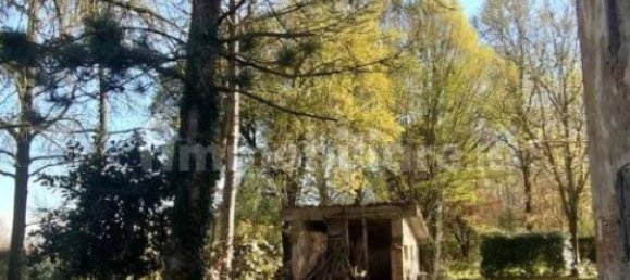 4 bedrooms House in Castelfranco Emilia, Italy No. 140681 3